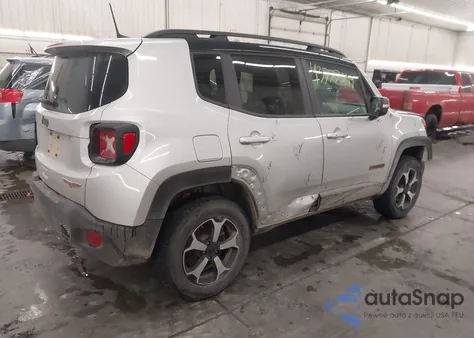 2021 Jeep Renegade Trailhawk 4X4 из США, поврежденный, VIN ZACNJDC16MPN36494